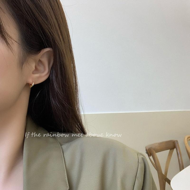 

Stud Earrings For Women 2021 Korea Small Cute Fine Jewelry Golden Simplicity Punk Style Trend Accessorides Girl Gift