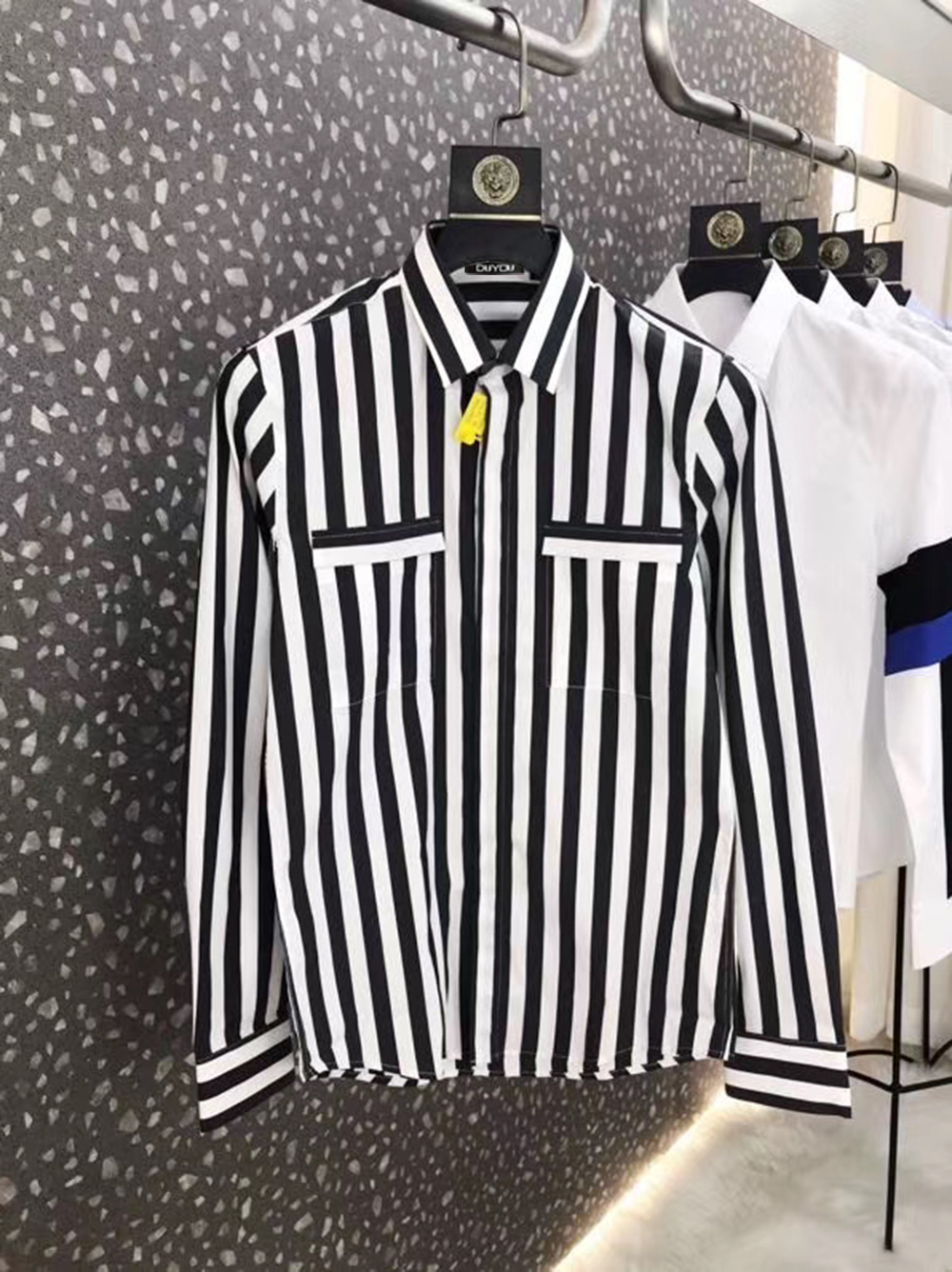 

Cotton Shirt with Black and White Stripe Print Men's Slim Fit Striped Style Long-sleeved Shirt| 219109573 Oeia