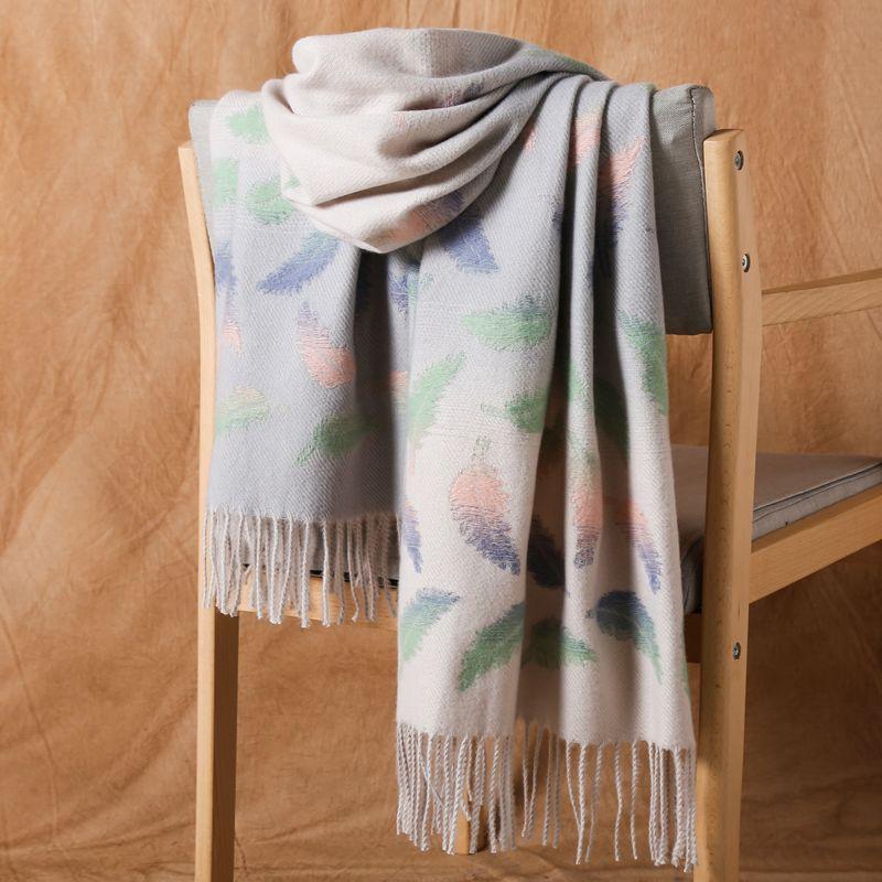 

Cut flower cashmere scarf women winter thickening new Korean student scarf wild gradient color warm tassel shawl