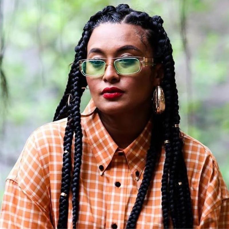 

Sunglasses Fashion Modern Rock Women Brand Designer Vintage Small Square Sun Glasses Female Color Shades Oculos Feminino