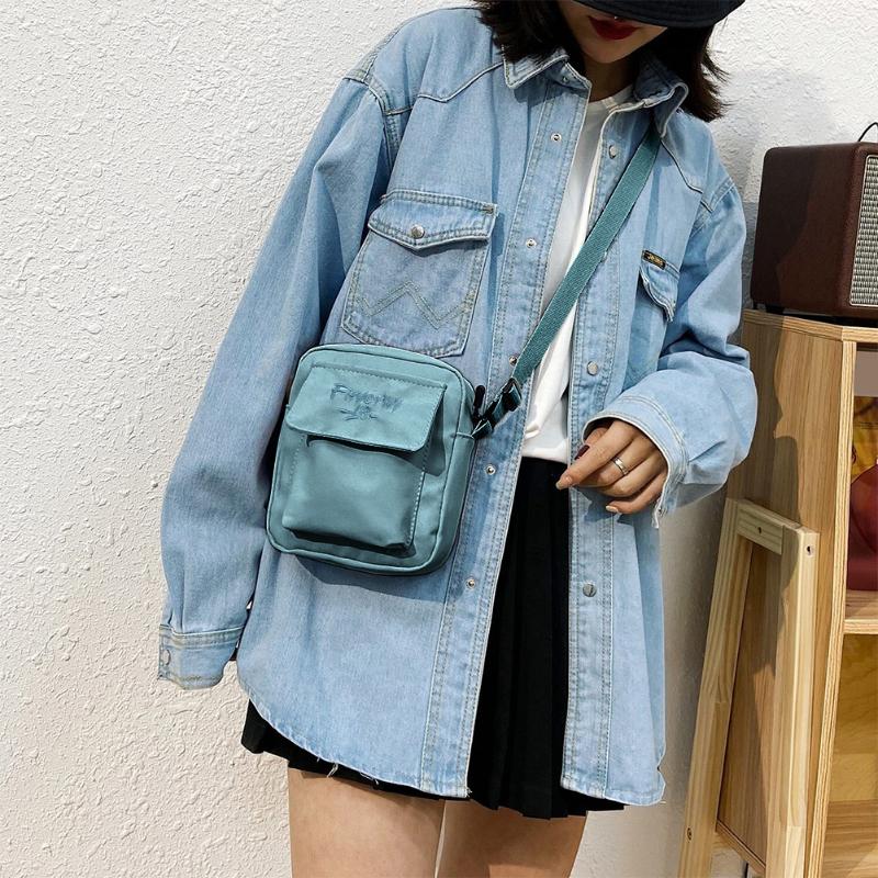 

Portable Flap Nylon Satchel Lady Crossbody Tote Bag Street Solid Simple Messenger Bag Lady Travel Small Messenger Purse, Black