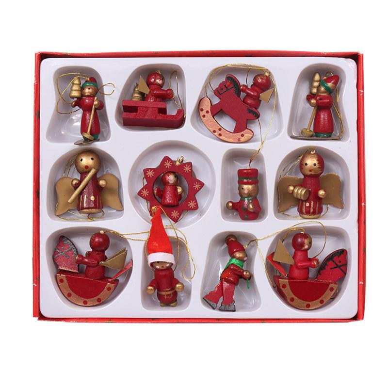 

The decorations hanging on the Christmas tree are wooden horse drum toys, small angel home accessories