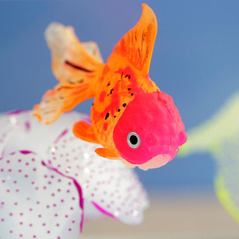 

2020 New arrival Kawaii BestP Glow In The Dark Artificial Cat Toy Fish Aquarium Goldfish Ornament Fish Tank Jellyfish Pet toys