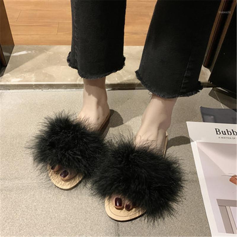 

Faux Fur Slippers House Furry Slides Home spring Summer Women Shoes Fluffy Plush Ladies Sandals Flip Flops Flat Outdoor Mule1, Beige