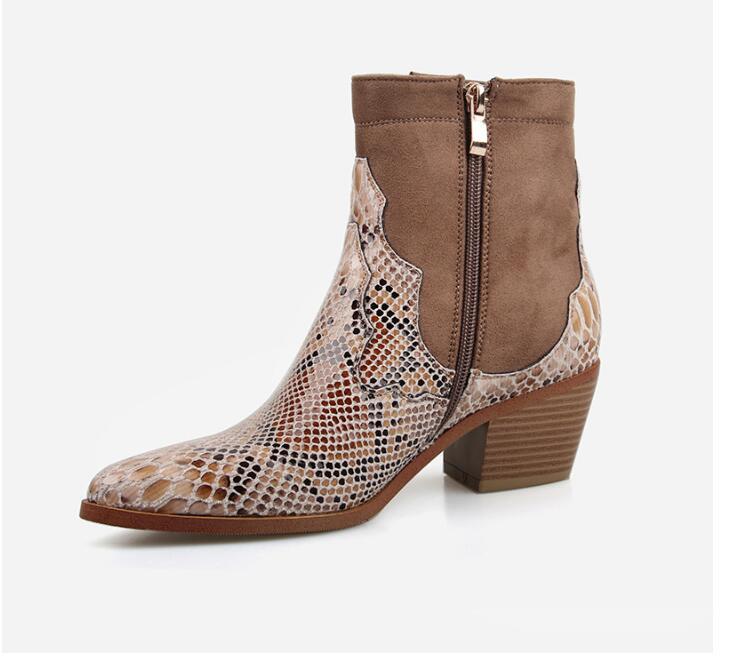 

2021 Down Heel Western Femme Botte Fall Ankle Cowboy Boots to Women Track Shoes Motorcycle Kgrc, The picture