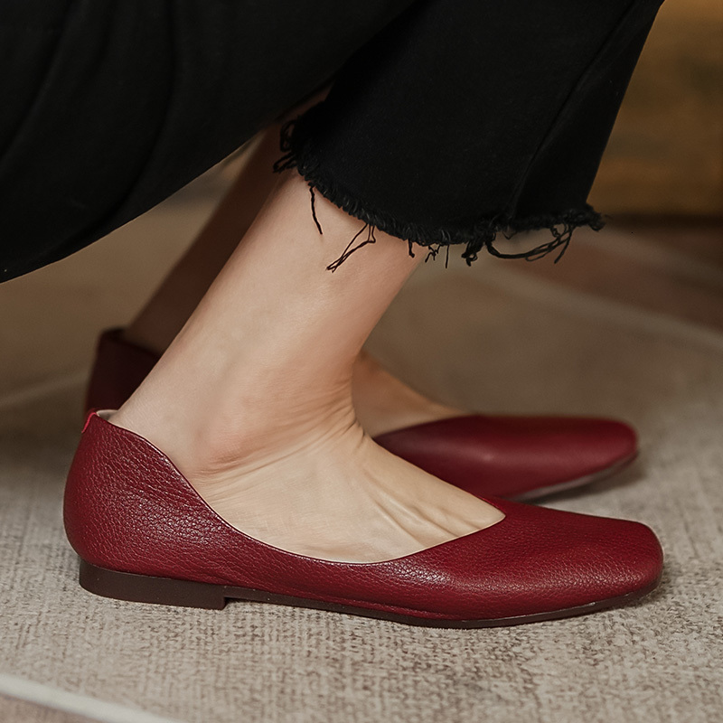 

2021 Genuine New Low-heel Bombs Design Simple Four Seasons Women's Office Ladies Shoes 1FUG, Red wine