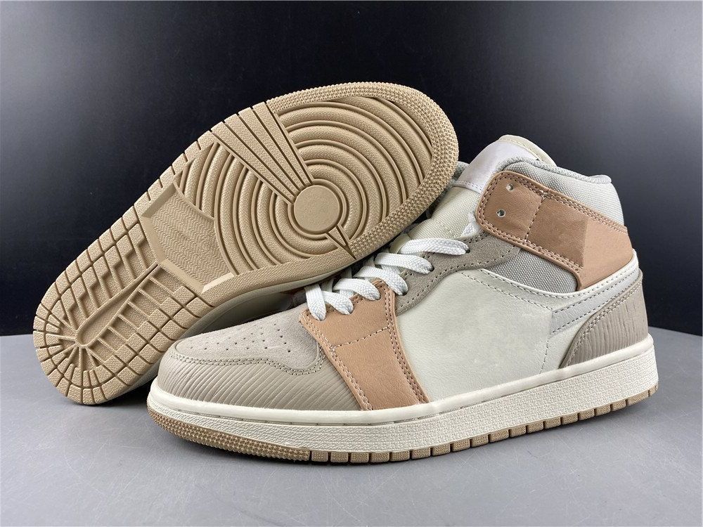 

Shoes 1 I OG Mid khaki white WMNS MEN Basketball 1s sneakers sports trainers top, Bubble wrap packaging