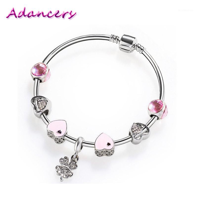 

Ladies Bracelet Lucky Leaf Bracelet Pink Heart Creative Bead1