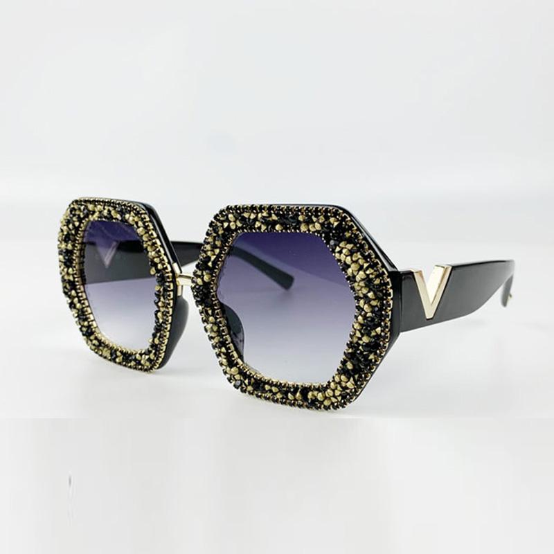 

Fashion Large Diamond Crystal Sunglasses Women Geometric Square Glasses Feminino Eyewear Shades 2020