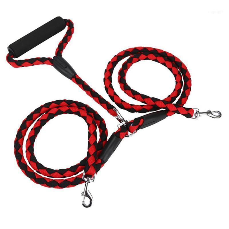 

LanLan 2 in 1 Transer Double Leashes Strong Dog Leash for Pet Outdoor Walking1