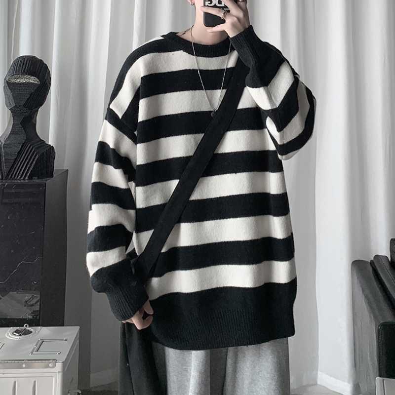 

Round neck thick warm sweater 2020 winter new product fashion simple striped handsome youth sweater jacket