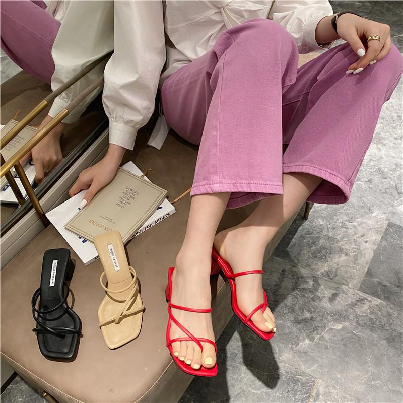 

Slippers Women Summer Luxury Slides Sliders Shoes Square Toe Med Pantofle Designer Block Soft 2021 Fashion Rome Fabric Rubber