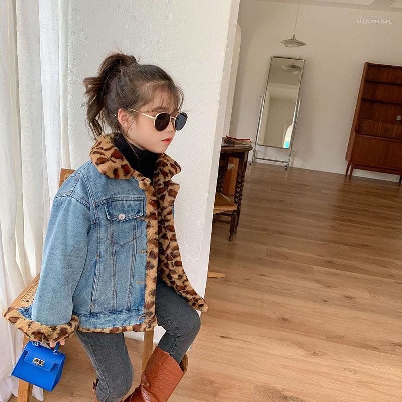 

New winter 2020 children's wear leopard denim coat and denim outerwear padded on both sides 2-561, Blue