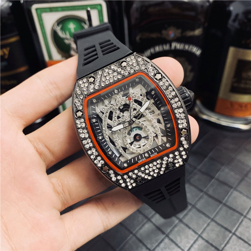 

Merry Christmas to you Watches diamond men women Quartz Watches Fashion Watch dial inlaid drill Mens Quartz Watches Free Shipping