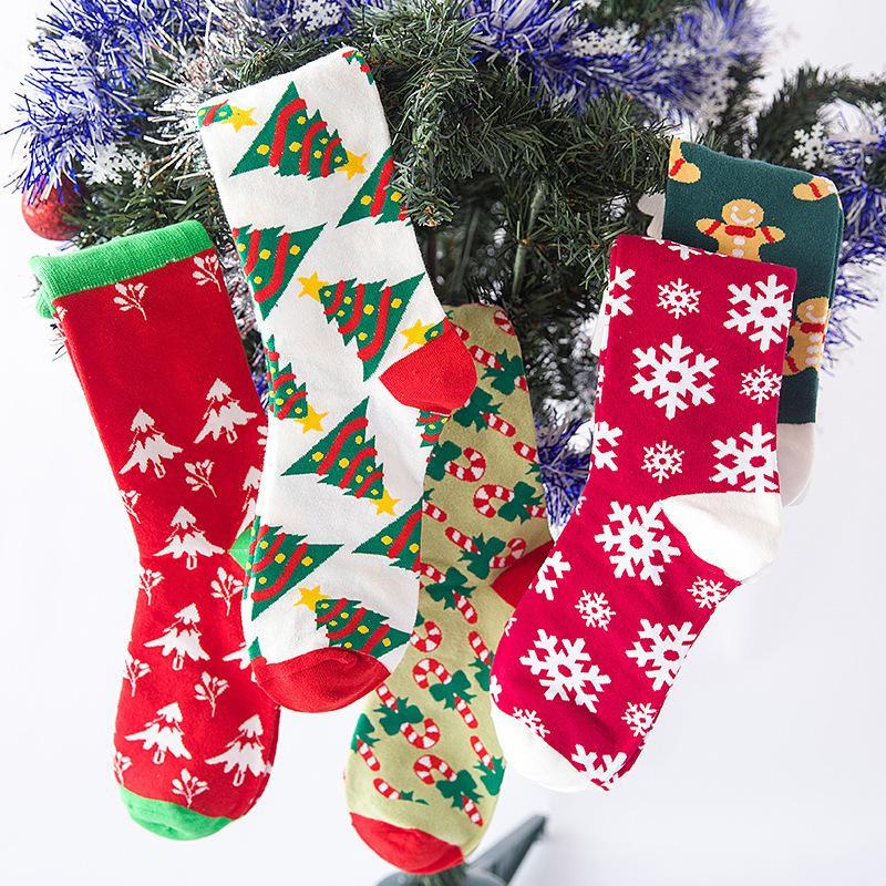 

1PC Christmas Socks Women Cartoon Funny Cute Winter Female & Hosiery Cotton Square Foot Personality Socks Harajuku1