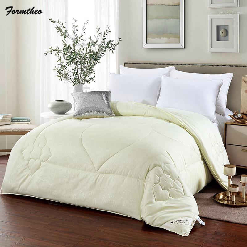 

FORMTHEO 200*230 Queen  Size Mulberry Silk Quilt Summer Winter Comforter 150 Duvet Blanket With Sleeves1