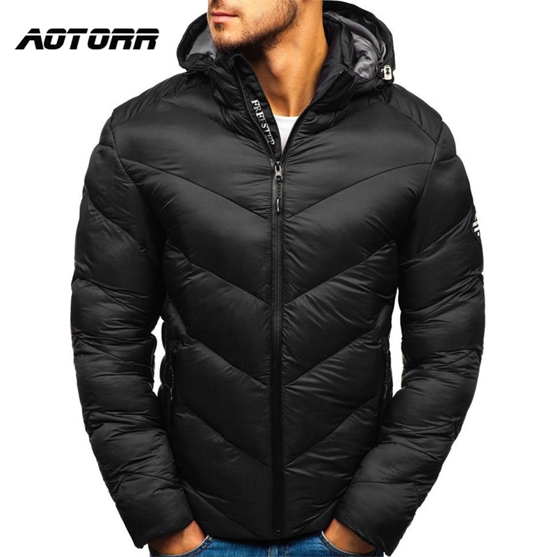 Winter Men's Coats Warm Thick Jackets Padded Casual Hooded Parkas Men Cotton Overcoats New Outdoor Zipper Windbreaker Coats 201217Z