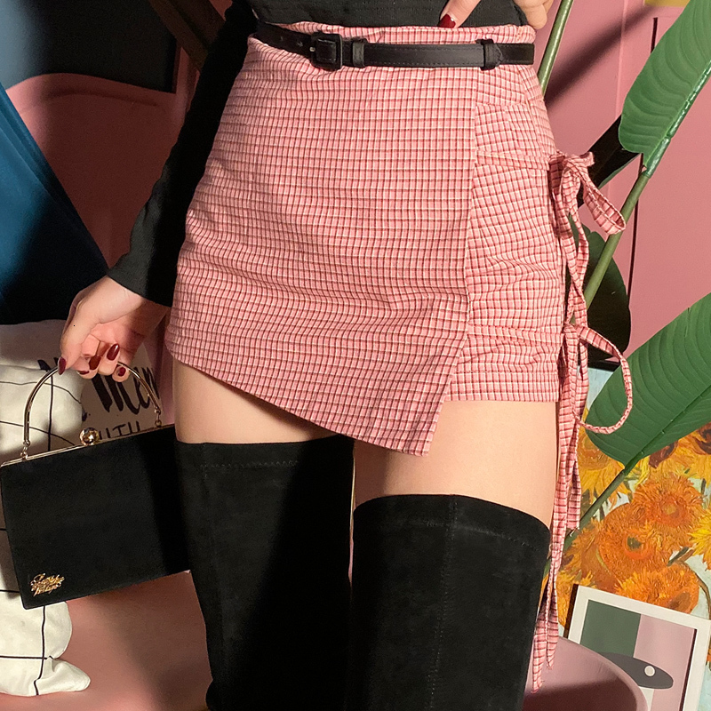 

2021 New French Vintage Pink Plaid Sexy Mini Thin Cotton Waistband Short Women's Shorts J1W0