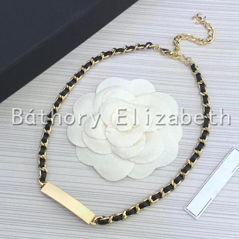 

Báthory ·Elizabeth Hot Brand Fashion Jewelry Women Vintage Leather Chain Chokers Alphabet Necklace Luxury Party Fine Jewelry