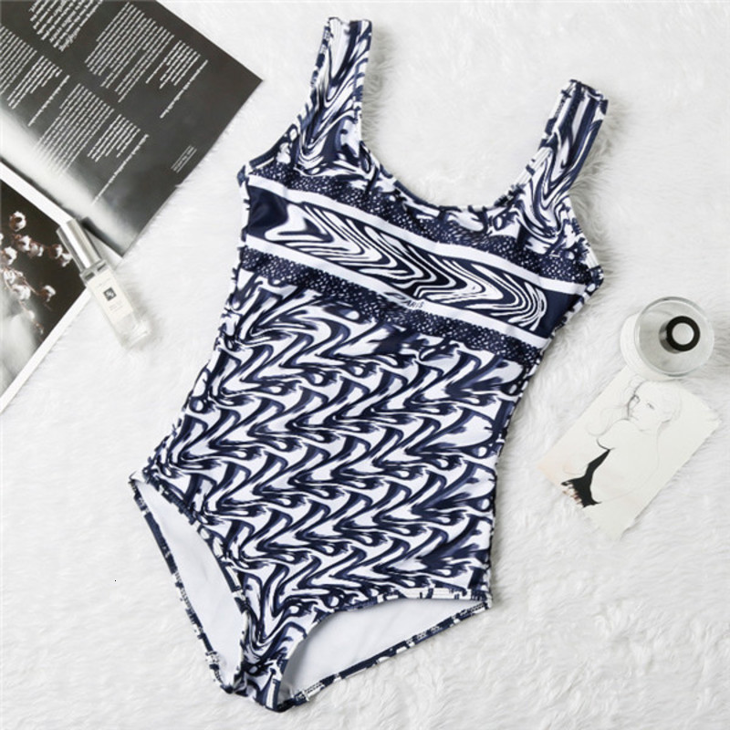 

classic Fashion Hot spring bikini sexy swimsuit one-piece beach split ladies alphabet sports swimwear flexible