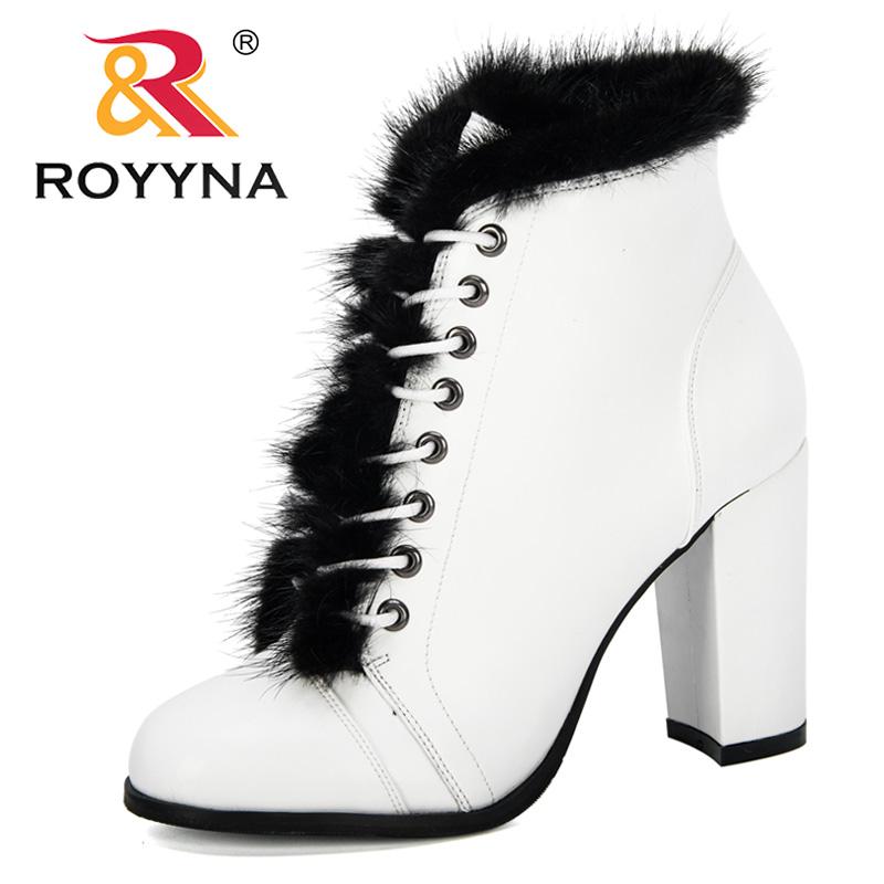 

ROYYNA 2020 New Designers Autumn Winter Women's Shoes Fashion Microfiber Plush Ankle Boots Women's High Heels Trendy Footwear, Black