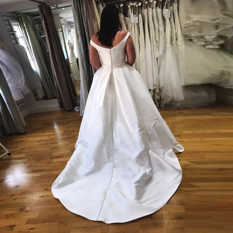 

2021 New Springtime Satin Off Shoulder 1087*dressed a Novice Wedding Gown Dressed As Robe Soiree Bride to Button KJUJ, Same as pictures