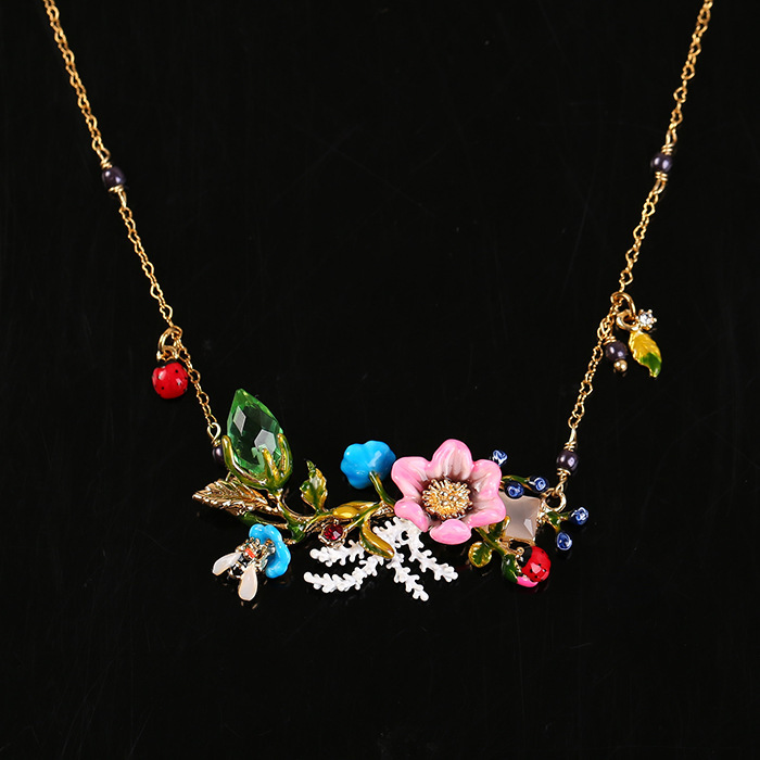 

Short Eastern Rose Collar Enamel Black Flower Pink Butterfly Necklace 72gf