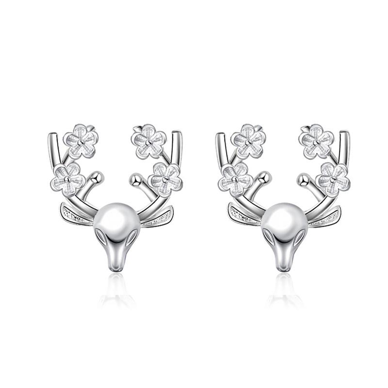 

DoreenBeads 1Pair Cute Deer Silver Color Ear Post Stud Earrings For Women New Year Party Fashion Earrings Jewelry 13mm x 13mm