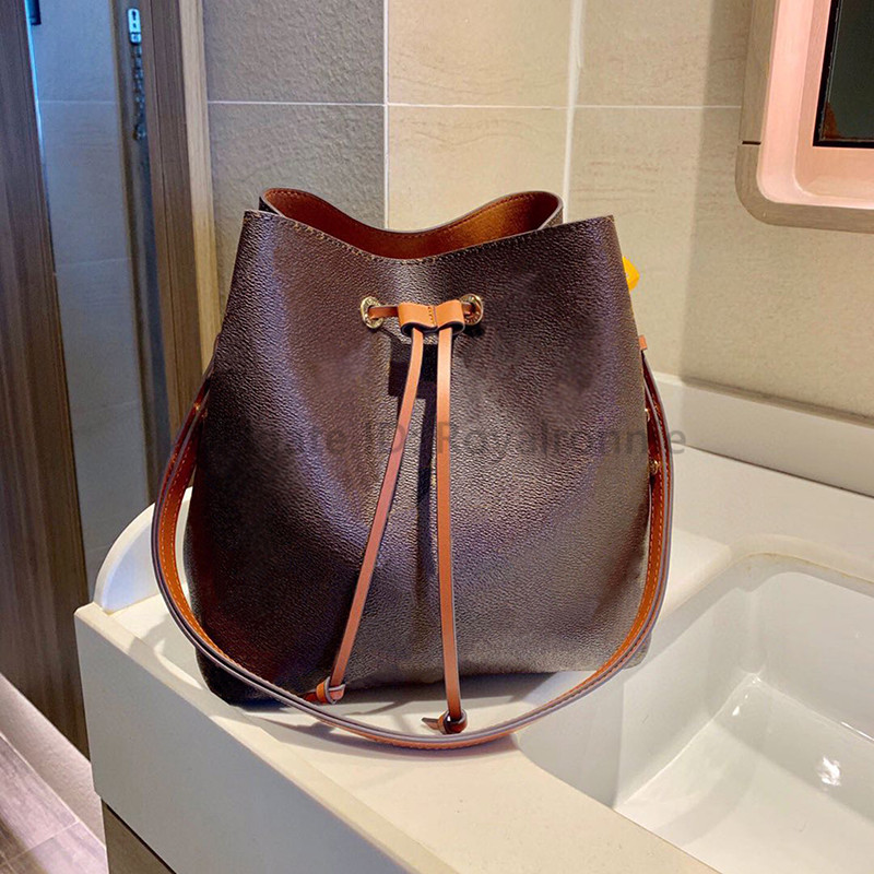 2021 SS Shopping bag Classic Designers Bags High Quality Drawstring Bucket Handbags wallet Shoulder designer Women Totes Fashion Cross Body Purse backpack wallets