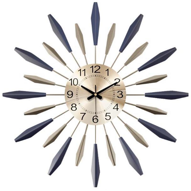 

Fashion-Living Room Mute Fashion Light Luxury Decoration Clock Clock Personality Creative Iron Wall