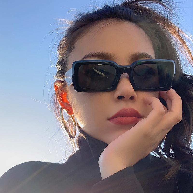 

Sunglasses Retro Rectangle Women 2021 Black Gray Mirror Glasses Sun Shades Uv400 Fashion Sexy Eyeglasses Travel Party Glass MM86