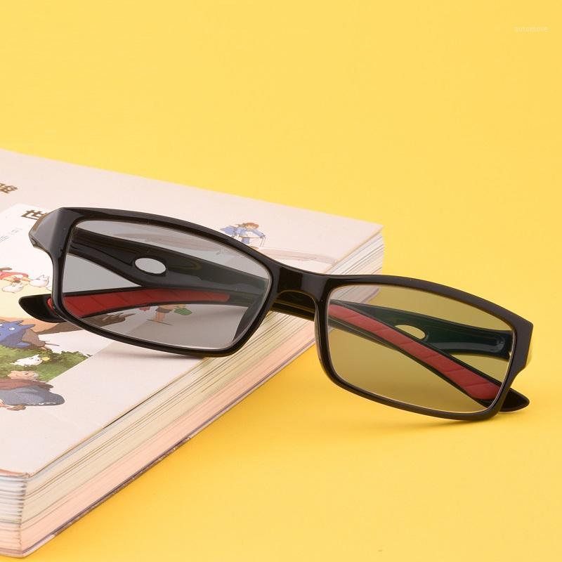 

CUBOJUE Reading Glasses Men 1.25 1.75 1.5 2.0 2.75 3.0 4.5 5 Photochromic Diopter Outdoor Read Walk Ultralight Sport Style1
