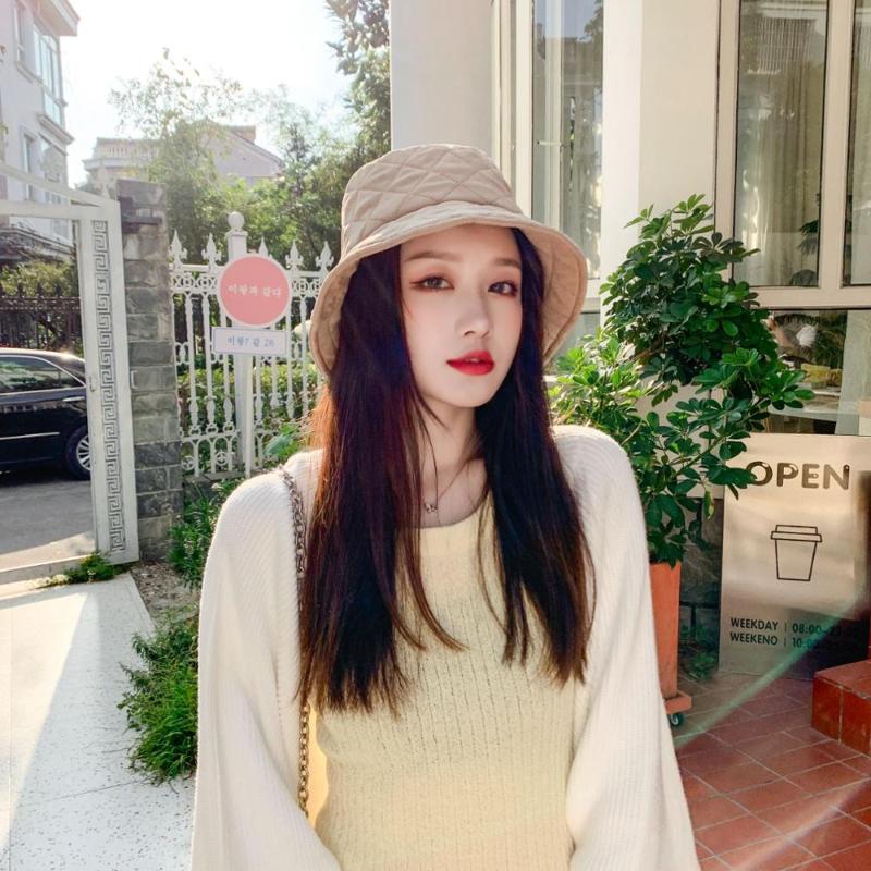 

SWAK New Winter Spring Casquette Panama Outdoor Fishing Cap Warm Bucket Hats Women Casual Flat Top Plaid Fisherman's Hat, White