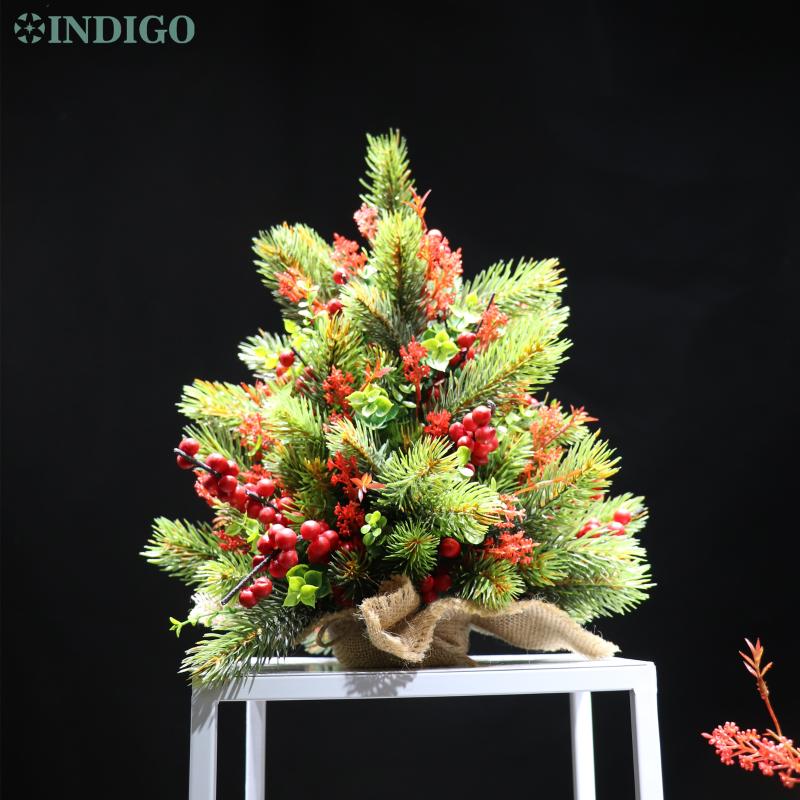

Handmade Christmas Tree Red Berry Holly Pine Table Decoration Flower Artificial Flower Winter Party Event INDIGO, 1 set