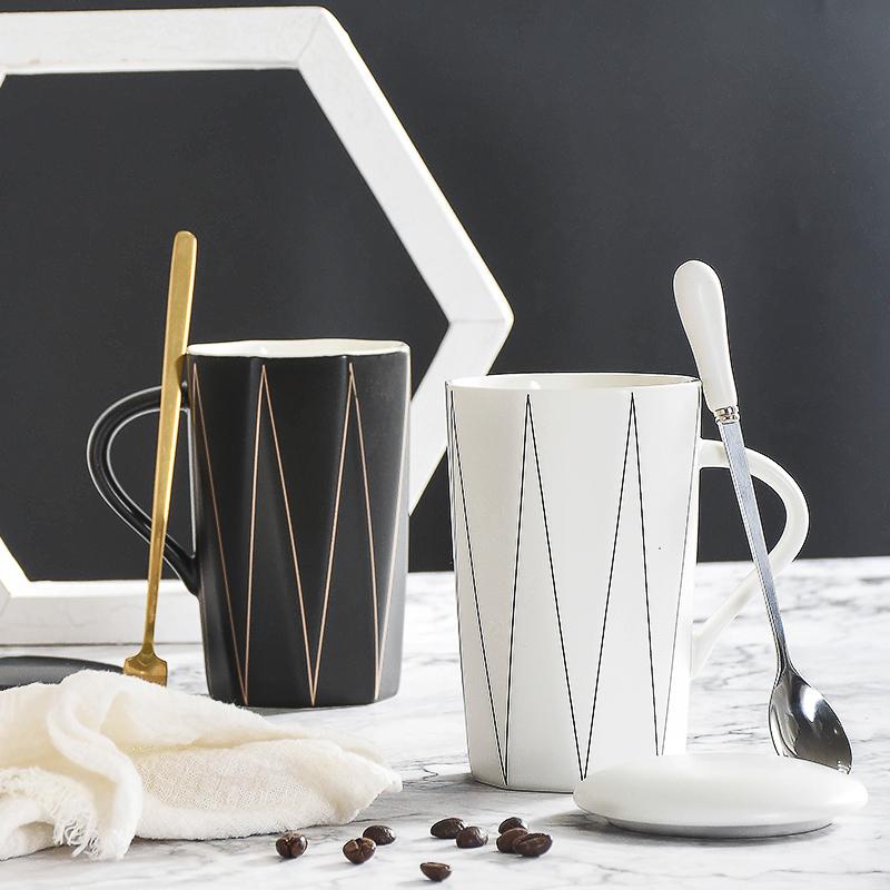 

Nordic personality cup geometry mug creative ceramic drinking cup trend men and women couple coffee with lid spoon, B black