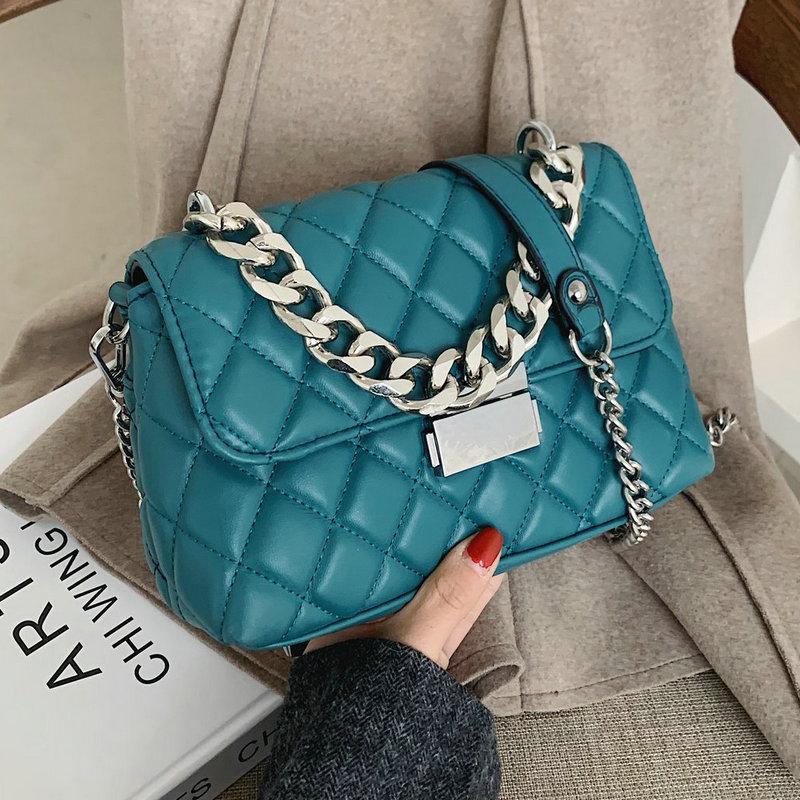 

Brand Designer Women's Silver Chain Small Flap Crossbody Bags 2021 Female Shoulder Handbags High Quality PU Leather Totes 6905, Beige