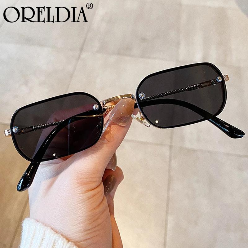

Sunglasses 2021 Fashion Small Square For Women Vintage Alloy Black Red Gradient Sun Glasses Men Retro Punk Hip Hop Eyewear