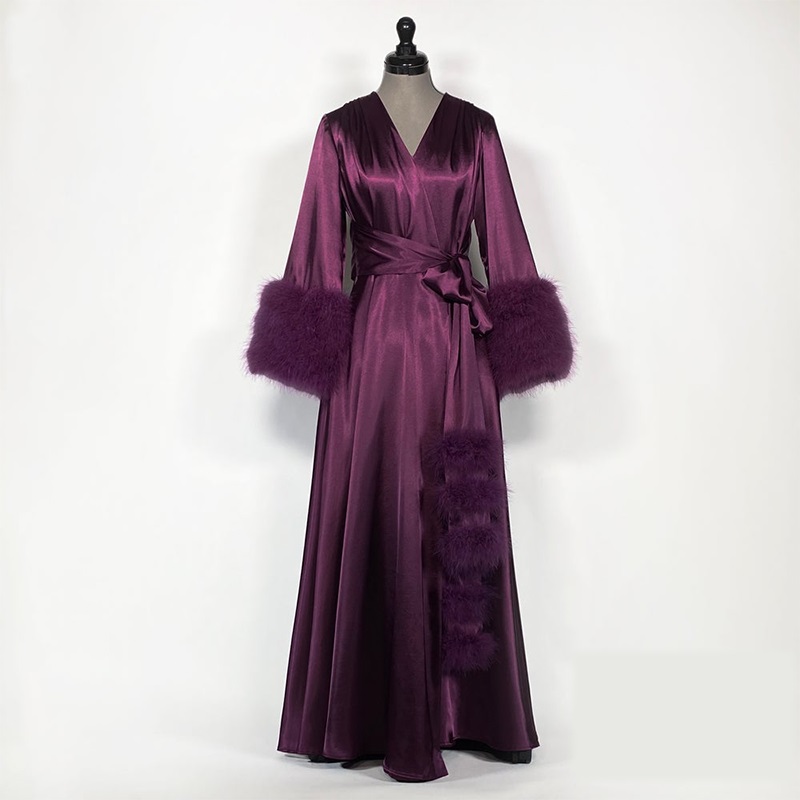 Luxe plume mariée vêtements de nuit Robes Sexy col en V à manches longues sur mesure en soie Satin balayage Train femmes vêtements de nuit pyjama