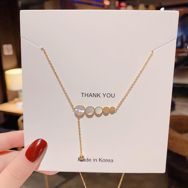 

Chokers Gold Disc Mother Of Pearl Pendant Necklace Ins Titanium Steel Design Sense Clavicle Chain Temperament Fashion Necklace1