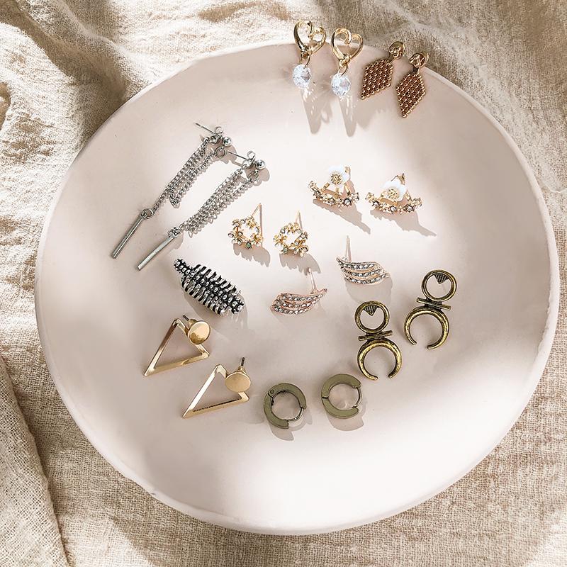 

1 Set Women's Earrings Set Geometric Fashion Minimalist Temperament Cute Dangle Pearl Earring Female Wedding Jewelry