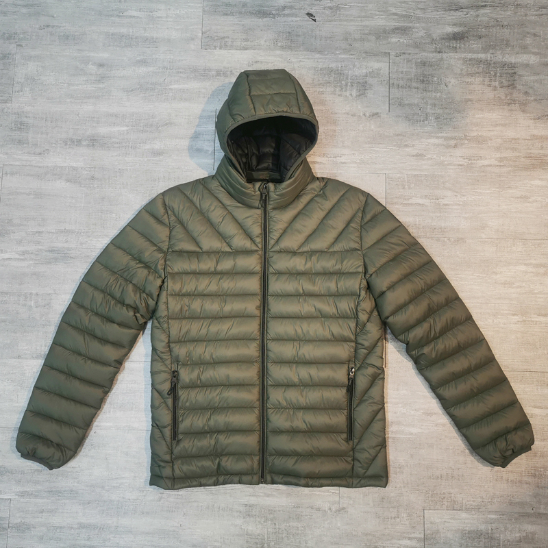 

Wholesale- New Men Winter Jacket Ultra Light padding Jackets Casual Portable Winter Coat for Men Plus Size Parkas, Army green