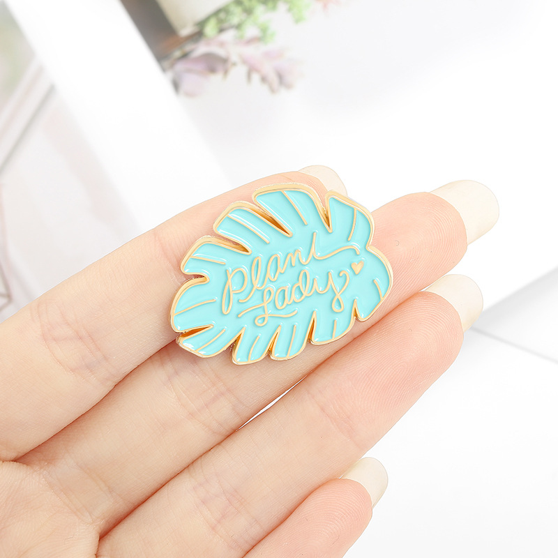 

Fashion Simple Light Green Leaf Metal Enamel Brooch Cute Cartoon Plant Painting Badge Student Lapel Backpack Jewelry Accessories, Gray