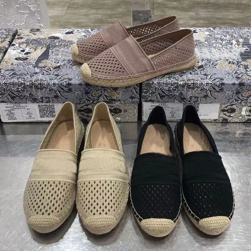 

High quality flat bottom casual shoes round head womens single shoes embroidery hollow out fishermans shoes original package size 35-41, Extra shoebox
