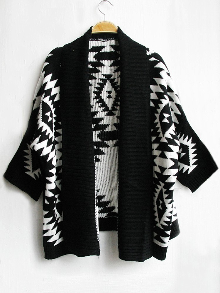

Women New Decorated in v Cardigan Sweater National Mode Retro Sleeved Bat Loose Male Long Xale Women's Coat Hyta AUOQ, White