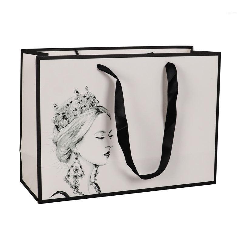 

10pcs Quee Printed Gift Paper Bags Large Clothing High-end Shopping Paper Bags With Handle Cosmetics Packing1
