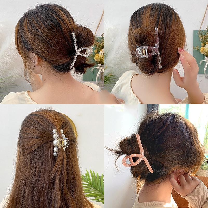 

Korean New Acrylic Hair Claw Barrettes For Women 2020 Fashion Simple Hollow Out Geometric Headwear Hair Accessories Wholesale