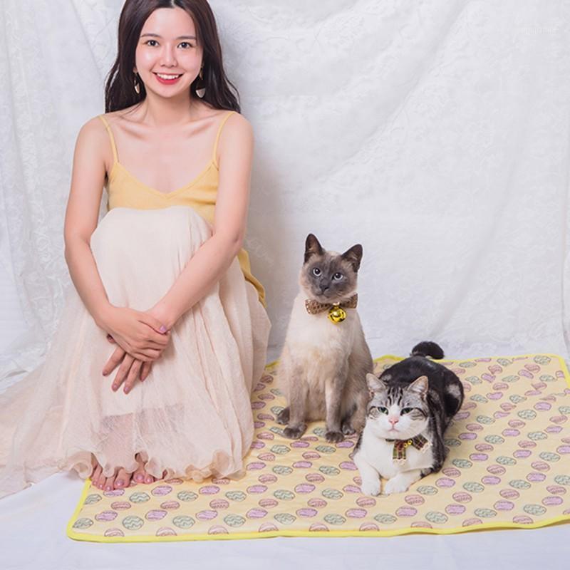 

Pet Summer Cats And Dogs Cold Feeling Cooling Ice Mat Mat Keep The Floor Clean Hot1, Jl1266p