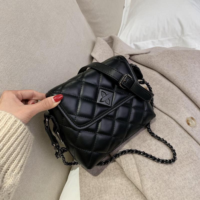 

Luxury 2021 New Trendy Fashion Ladies Rhombus Chain Bag Wild Embroidery Thread One Shoulder Messenger Bag Design PU Female, Black