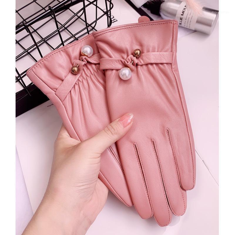 

Leather gloves women's winter warm touch screen cycling driving thin dazzle color hangings Korean lovely Plush gloves1