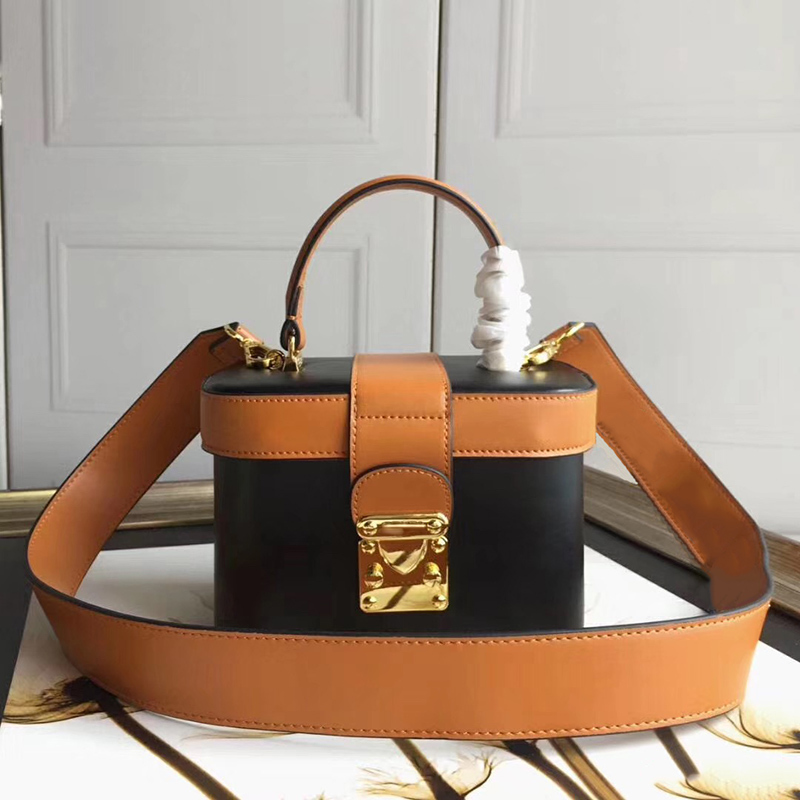 

Designer Handbag Flowers Letters Wristlet Round Cakes Banquet Totes Shoulder Bags Genuine Leather Women Clutch M Crossbody Purse wallet, Pic 1